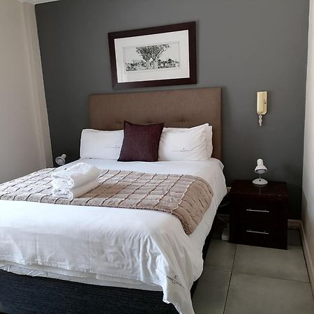 Emabheleni Executive Suites Westpoint Johannesbourg Extérieur photo
