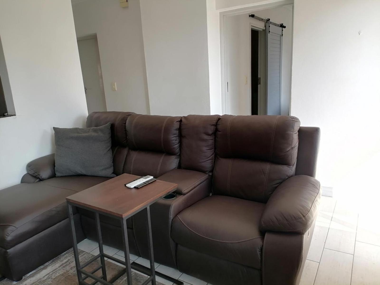 Emabheleni Executive Suites Westpoint Johannesbourg Chambre photo
